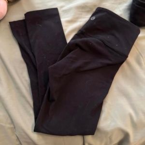 Lululemon cropped wunder unders, black, 0